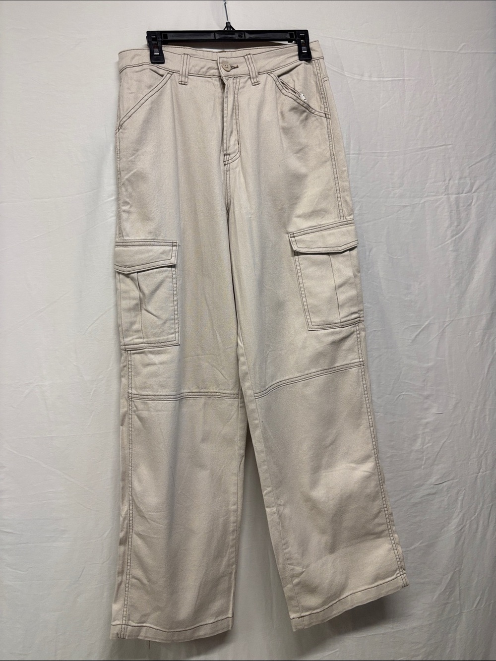 Divided Wide-Leg Cargo Pants in Cream